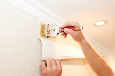 Pose de papier peint à Fransart — revêtements muraux et toiles de verre